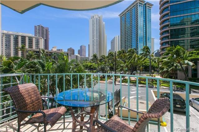 شقة هونولولو  في Waikiki 2Br King/King Beds Newly Renovated المظهر الخارجي الصورة