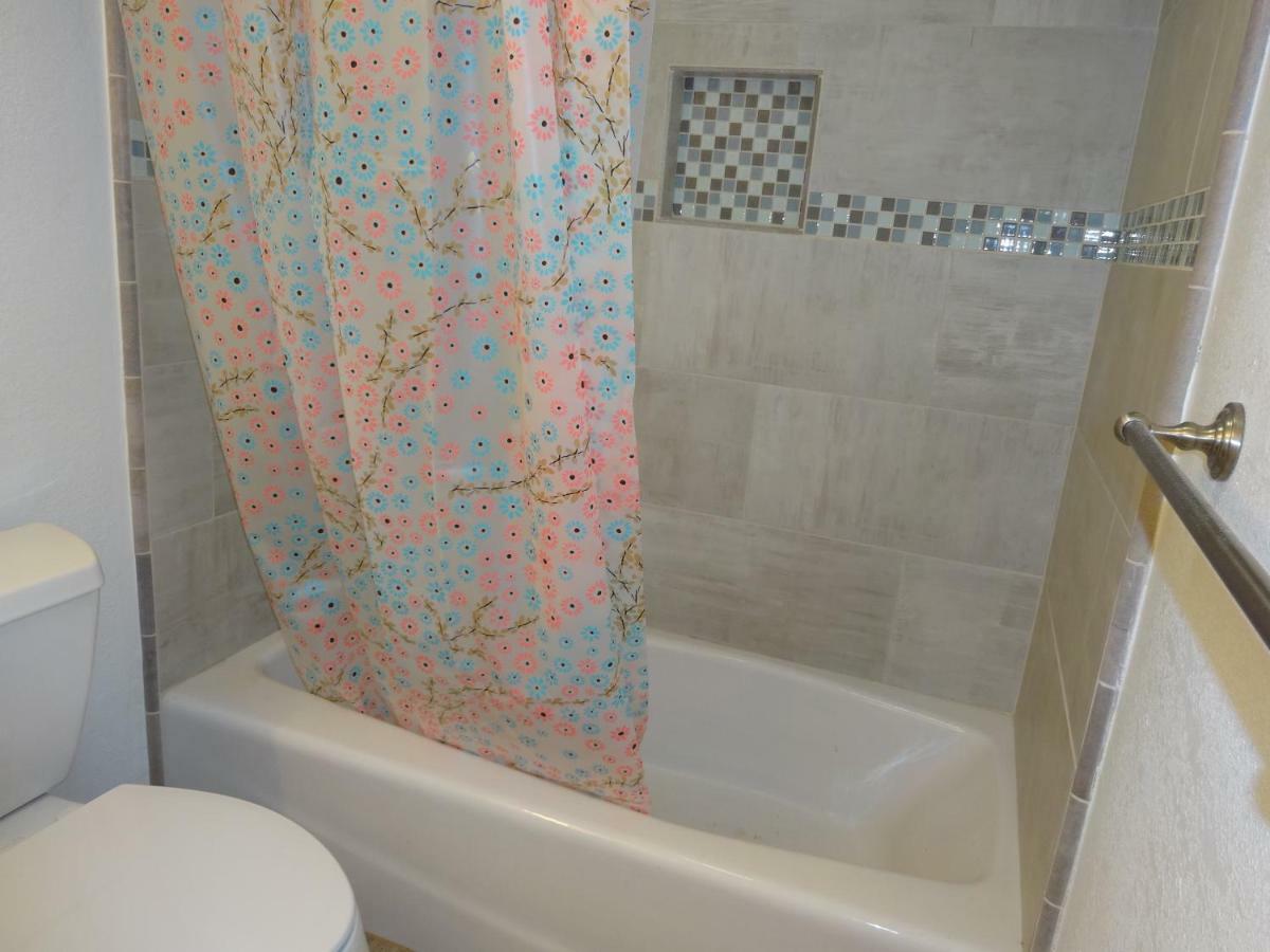 شقة هونولولو  في Waikiki 2Br King/King Beds Newly Renovated المظهر الخارجي الصورة